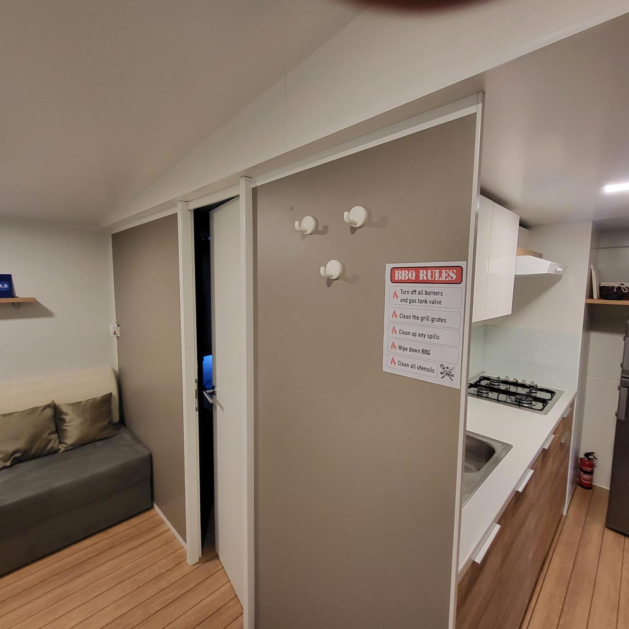 Mobile Home Noa Биоград-на-Мору Экстерьер фото